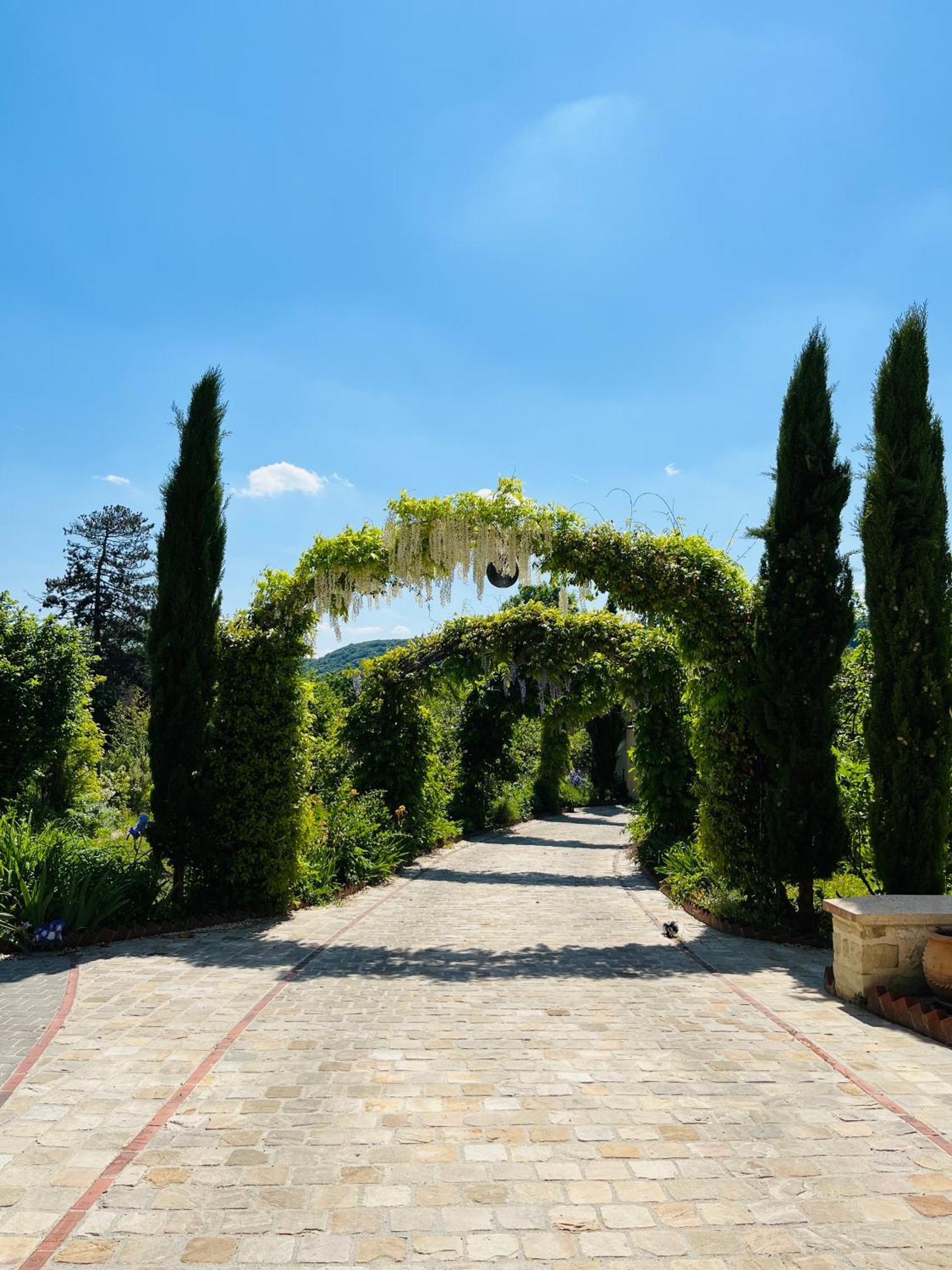 Les Grands Jardins Lodge Живерни Екстериор снимка