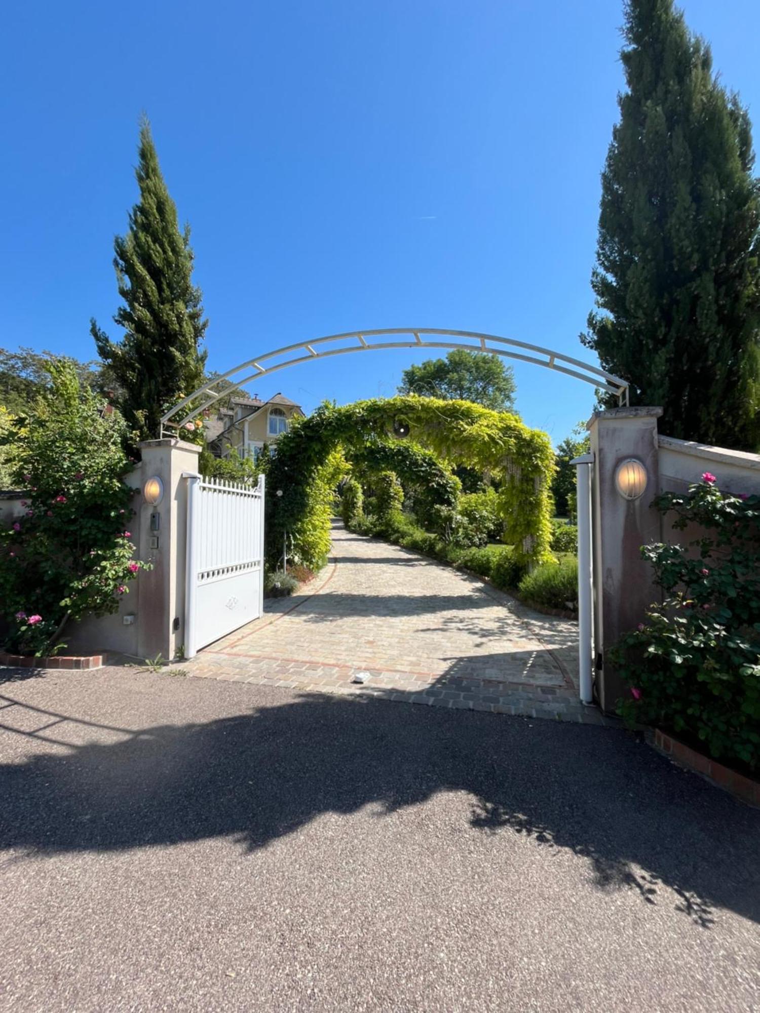 Les Grands Jardins Lodge Живерни Екстериор снимка